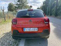 Usado Citroën C3 Feel 75 CV (55 kW) 2017 Naranja Berlina