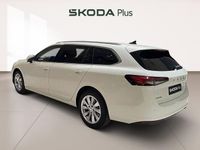 Nuevo Skoda Superb Selection 150 CV (110 kW) 2025 Blanco Familiar