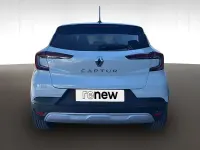 Usado Renault Captur Evolution 100 CV (73 kW) 2024 Blanco SUV