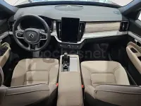 Usado Volvo XC90 Core 455 CV (334 kW) 2025 Granate SUV