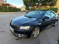 Usado Skoda Superb Ambition 150 CV (110 kW) 2018 Negro Berlina
