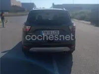 Usado Ford Kuga Trend 120 CV (88 kW) 2019 Gris / plata SUV