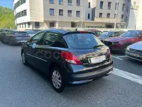 Usado Peugeot 207 Active 75 CV (55 kW) 2012 Negro Berlina
