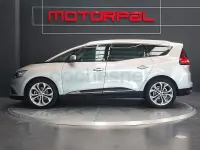 Usado Renault Grand Scénic IV Intens 110 CV (80 kW) 2017 Gris / plata Monovolumen