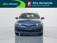 Usado Toyota Auris Hybrid Active 136 CV (100 kW) 2019 Azul Berlina