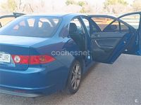 Usado Honda Accord Executive 140 CV (102 kW) 2006 Azul Berlina