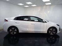 Usado Hyundai Ioniq 141 CV (103 kW) 2021 Blanco Utilitario