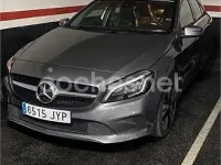 Usado Mercedes A200 Urban 136 CV (100 kW) 2017 Gris / plata Utilitario