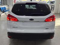 Usado Ford Focus Trend+ 125 CV (91 kW) 2017 Blanco Familiar