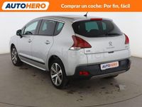 Usado Peugeot 3008 Allure 120 CV (88 kW) 2015 Gris SUV