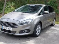 Usado Ford S-MAX Titanium 160 CV (117 kW) 2017 Beige Monovolumen