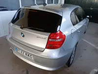 Usado BMW 120 177 CV (130 kW) 2009 Gris Utilitario