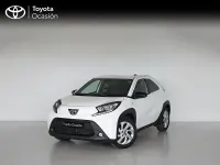 Usado Toyota Aygo X Play 72 CV (52 kW) 2024 Blanco SUV