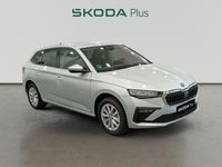 Usado Skoda Scala Selection 115 CV (84 kW) 2025 Gris plata Utilitario