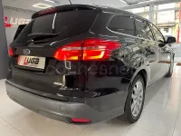 Usado Ford Focus Titanium 125 CV (91 kW) 2016 Negro Familiar