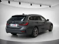 Usado BMW 320 Comfort Edition 190 CV (139 kW) 2020 Gris / plata Familiar