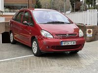 Usado Citroën Xsara Picasso Exclusive 117 CV (86 kW) 2003 Granate Monovolumen