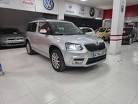 Usado Skoda Yeti 170 CV (125 kW) 2015 Plateado SUV