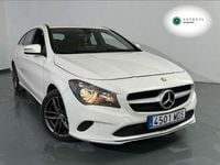Usado Mercedes CLA200 Shooting Brake 136 CV (100 kW) 2016 Blanco Familiar