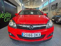 Usado Opel Astra GTC Sport 125 CV (91 kW) 2005 Rojo Berlina