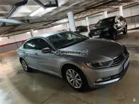 Usado VW Passat Edition 150 CV (110 kW) 2019 Gris / plata Berlina