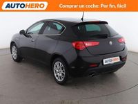 Usado Alfa Romeo Giulietta Super 121 CV (88 kW) 2016 Blanco Utilitario