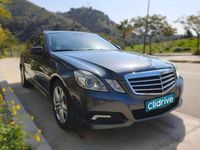 Usado Mercedes E200 Avantgarde 184 CV (135 kW) 2011 Gris Berlina