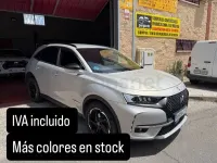 Usado DS Automobiles DS7 Crossback 130 CV (95 kW) 2022 Gris / plata SUV