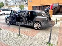 Usado Opel Insignia Cosmo 130 CV (95 kW) 2010 Gris / plata Familiar