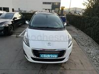 Usado Peugeot 5008 Allure 120 CV (88 kW) 2015 Blanco Monovolumen