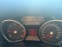 Usado Ford Mondeo Ghia 140 CV (102 kW) 2007 Gris / plata Berlina