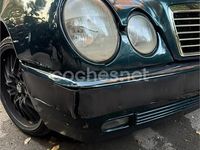 Usado Mercedes E280 Elegance 204 CV (150 kW) 1997 Verde Familiar