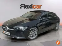 Usado Mercedes CLA180 Shooting Brake 136 CV (100 kW) 2022 Negro Familiar