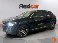 Usado Mercedes GLA180 136 CV (100 kW) 2022 Negro SUV