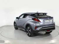 Usado Toyota C-HR Advance 122 CV (89 kW) 2022 Gris SUV