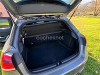 Usado Mercedes A180 109 CV (80 kW) 2019 Gris / plata Berlina