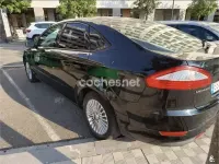 Usado Ford Mondeo Ghia 140 CV (102 kW) 2007 Negro Berlina