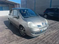 Usado Renault Grand Modus Evolution 100 CV (73 kW) 2012 Gris / plata Monovolumen
