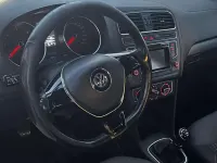 Usado VW Polo Advance 90 CV (66 kW) 2015 Blanco Utilitario