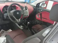 Usado Alfa Romeo MiTo Distinctive 95 CV (69 kW) 2011 Beige Utilitario