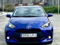 Usado Toyota Yaris 125 CV (91 kW) 2021 Azul Utilitario
