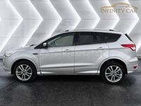 Usado Ford Kuga Titanium 150 CV (110 kW) 2016 Gris / plata SUV