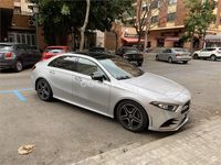 Usado Mercedes A200 163 CV (119 kW) 2019 Gris / plata Berlina