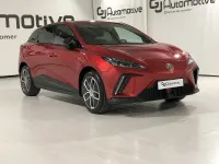 Occasion MG MG4 EV Luxury 150 kW (204 PK) 2023 Rood Hatchback