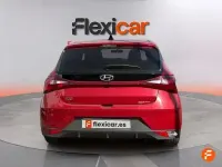 Usado Hyundai i20 100 CV (73 kW) 2023 Rojo Utilitario