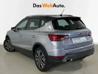 Usado Seat Arona FR 110 CV (80 kW) 2023 Gris SUV