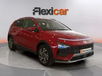 Usado Hyundai Bayon 80 CV (58 kW) 2025 Granate SUV