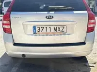 Usado Kia Ceed 122 CV (89 kW) 2008 Gris / plata Utilitario
