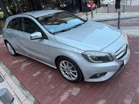 Usado Mercedes A200 Urban 156 CV (114 kW) 2016 Blanco Berlina