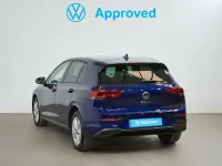 Usado VW Golf VIII Life 116 CV (85 kW) 2024 Azul Berlina